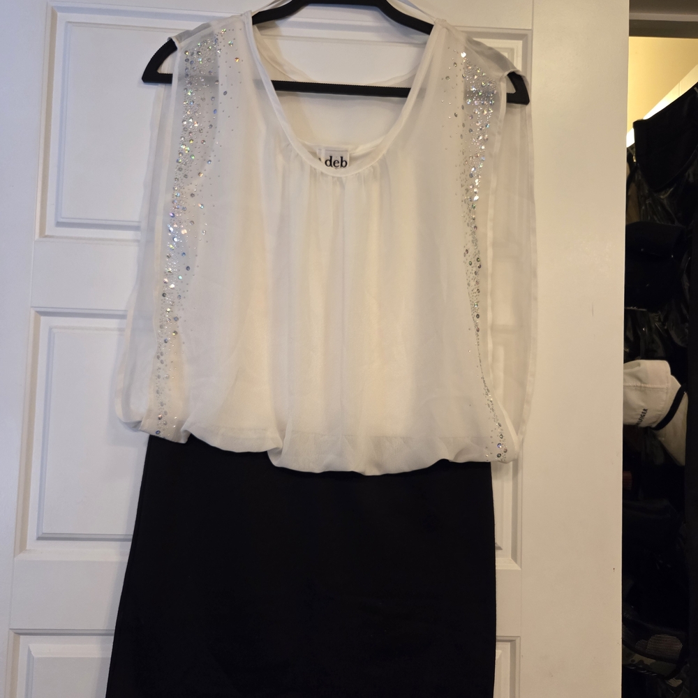 Deb White and Black Sequin Top